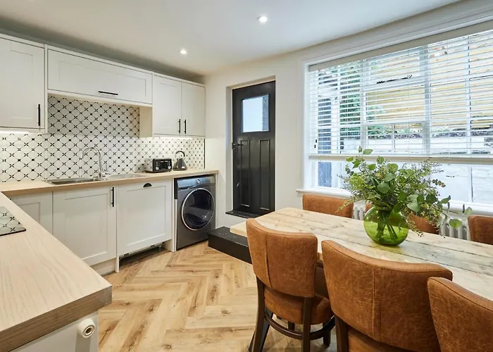 Host & Stay - Cragg Cottage