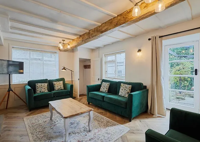 Host & Stay - Cragg Cottage